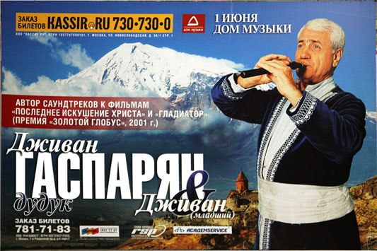   &  (). .     "  "  "".  " ", 2001 .